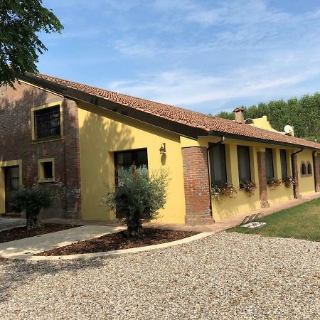 Agriturismo La Bicocca Sermide Екстер'єр фото